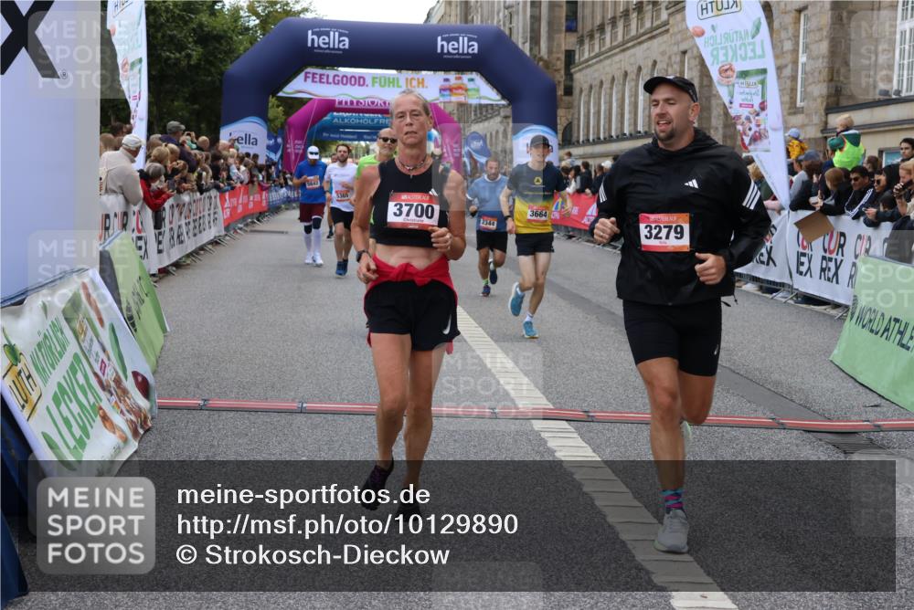 06.09.2026 - CURREX Alsterlauf Strokosch-Dieckow http://msf.ph/oto/10129890 06.09.2026 09:51:02 Ziel 2008, 2200, 2344, 2594, 2803, 3152, 3279, 3498, 3664, 3700, 4070, 4687, 4895, 5101, 5365, 5480, 5642, 5977, 6204, 6277 meine-sportfotos.de