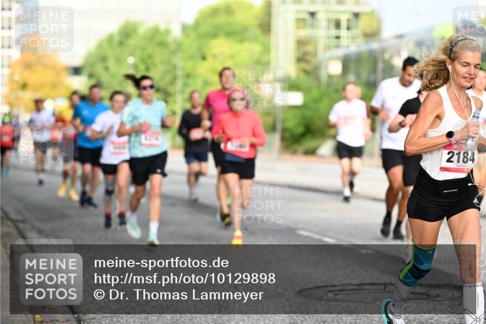 06.09.2026 - CURREX Alsterlauf Dr. Thomas Lammeyer http://msf.ph/oto/10129898 06.09.2026 09:51:49 Laufen 2184 meine-sportfotos.de