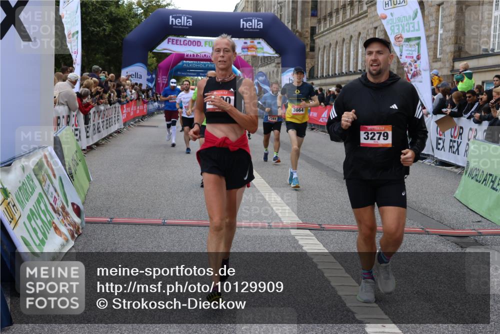 06.09.2026 - CURREX Alsterlauf Strokosch-Dieckow http://msf.ph/oto/10129909 06.09.2026 09:51:02 Ziel 2008, 2200, 2344, 2594, 2803, 3152, 3279, 3498, 3664, 3700, 4070, 4687, 4895, 5101, 5365, 5480, 5642, 5977, 6204, 6277 meine-sportfotos.de