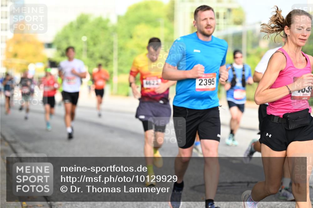 06.09.2026 - CURREX Alsterlauf Dr. Thomas Lammeyer http://msf.ph/oto/10129929 06.09.2026 09:51:54 Laufen 2395, 039 meine-sportfotos.de