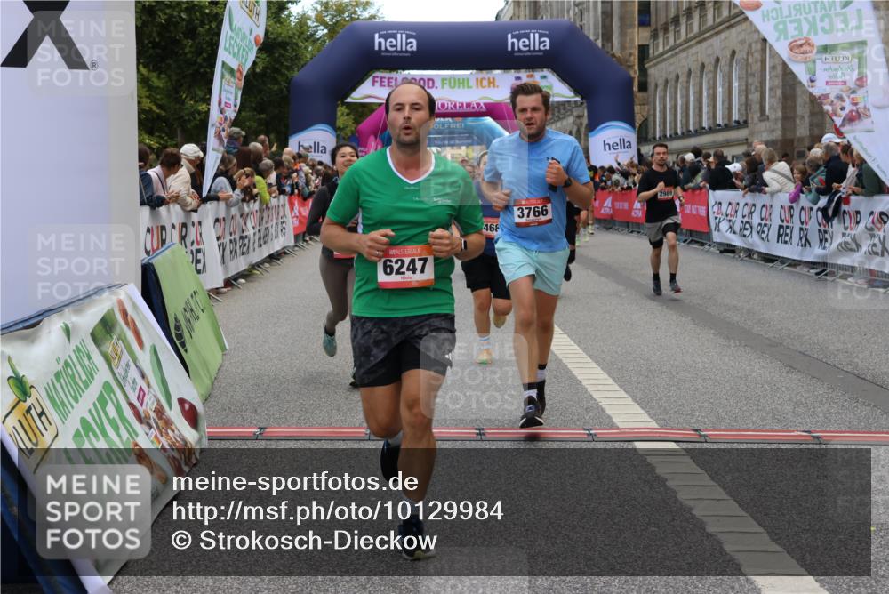 06.09.2026 - CURREX Alsterlauf Strokosch-Dieckow http://msf.ph/oto/10129984 06.09.2026 10:03:55 Ziel 2042, 2989, 3059, 3094, 3378, 3405, 3651, 3766, 4004, 4132, 4968, 4972, 4979, 5284, 5468, 5911, 6247, 8044, 8079 meine-sportfotos.de