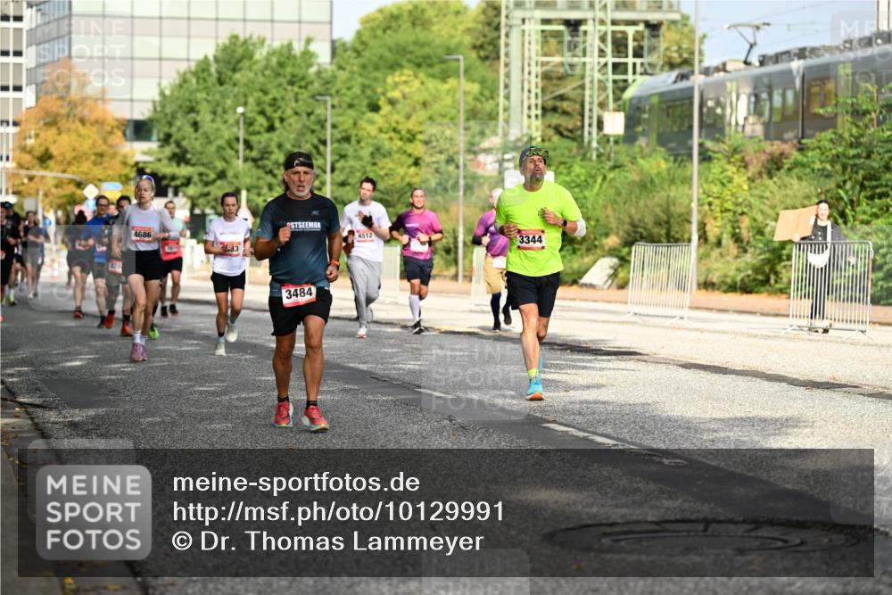 06.09.2026 - CURREX Alsterlauf Dr. Thomas Lammeyer http://msf.ph/oto/10129991 06.09.2026 09:52:01 Laufen 4686, 4512, 3484, 3344 meine-sportfotos.de