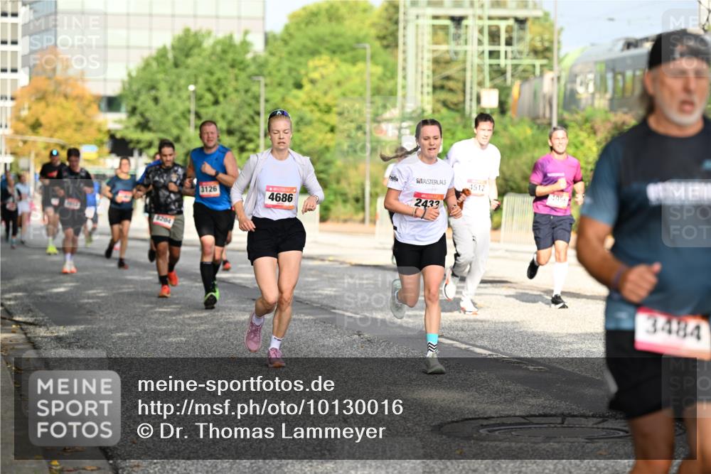 06.09.2026 - CURREX Alsterlauf Dr. Thomas Lammeyer http://msf.ph/oto/10130016 06.09.2026 09:52:05 Laufen 8204, 3126, 4686, 2433, 4512, 1956, 3484 meine-sportfotos.de