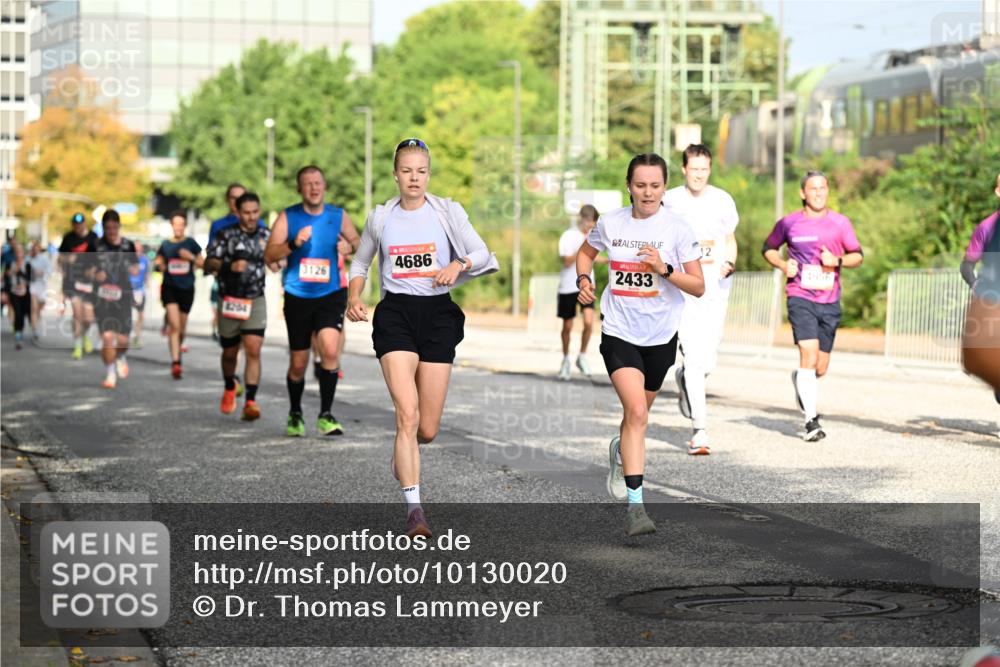 06.09.2026 - CURREX Alsterlauf Dr. Thomas Lammeyer http://msf.ph/oto/10130020 06.09.2026 09:52:05 Laufen 8204, 4686, 3126, 2433, 12 meine-sportfotos.de