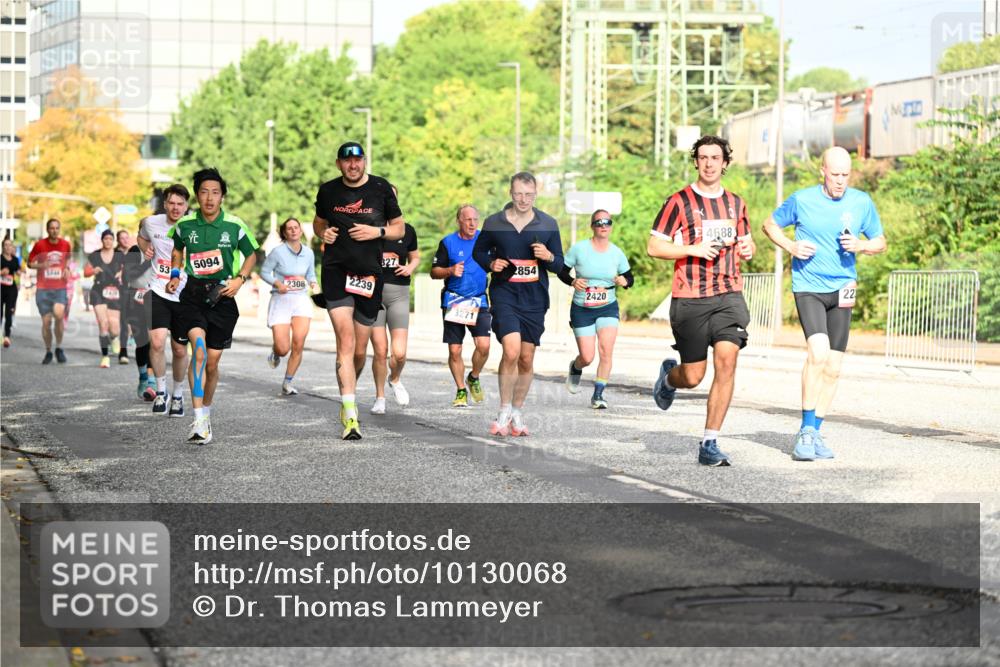 06.09.2026 - CURREX Alsterlauf Dr. Thomas Lammeyer http://msf.ph/oto/10130068 06.09.2026 09:52:13 Laufen 53, 5094, 2308, 2239, 827, 3271, 2854, 2420, 4688, 22 meine-sportfotos.de