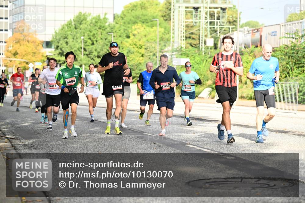 06.09.2026 - CURREX Alsterlauf Dr. Thomas Lammeyer http://msf.ph/oto/10130070 06.09.2026 09:52:13 Laufen 801, 5314, 5094, 2239, 822, 2854, 2420, 3271 meine-sportfotos.de