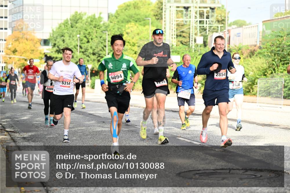 06.09.2026 - CURREX Alsterlauf Dr. Thomas Lammeyer http://msf.ph/oto/10130088 06.09.2026 09:52:15 Laufen 5844, 5094, 8086, 5314, 2239, 2854, 2420 meine-sportfotos.de