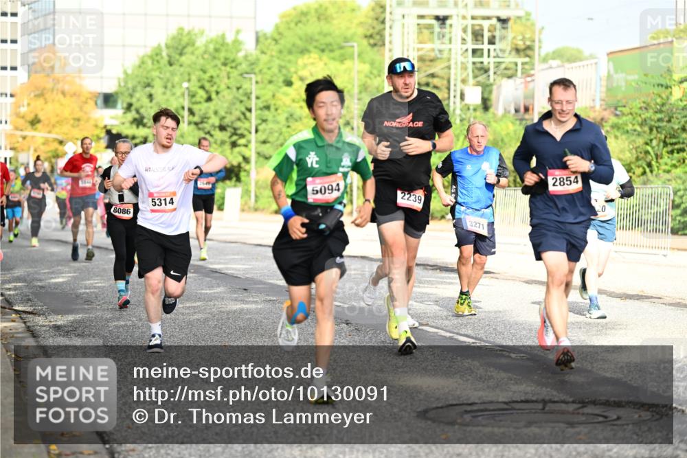 06.09.2026 - CURREX Alsterlauf Dr. Thomas Lammeyer http://msf.ph/oto/10130091 06.09.2026 09:52:15 Laufen 8086, 5314, 5094, 2239, 3271, 2854 meine-sportfotos.de