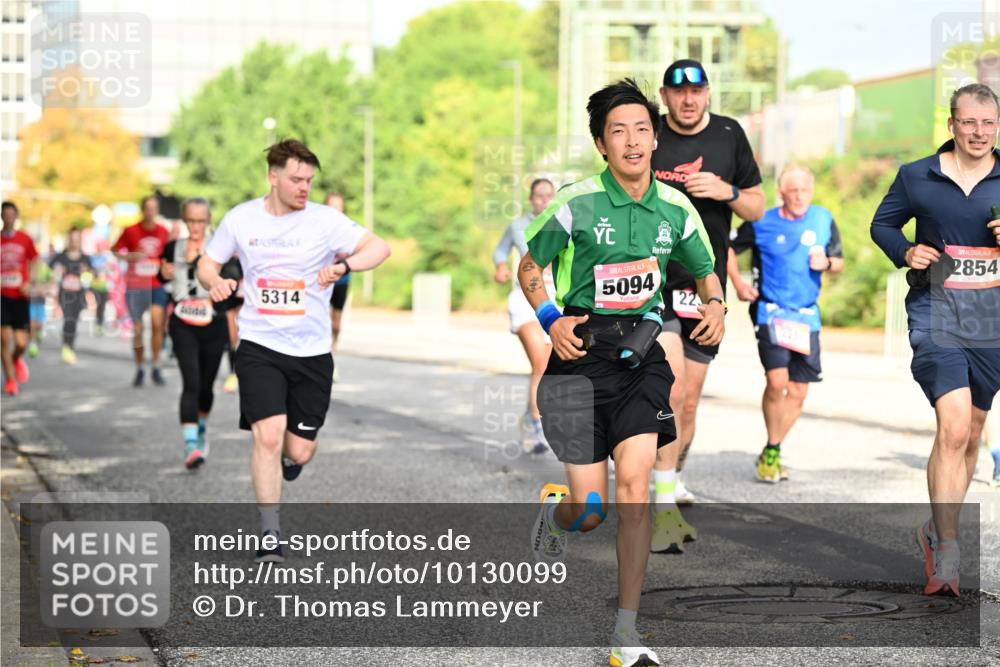 06.09.2026 - CURREX Alsterlauf Dr. Thomas Lammeyer http://msf.ph/oto/10130099 06.09.2026 09:52:16 Laufen 5314, 5094, 22, 2854 meine-sportfotos.de