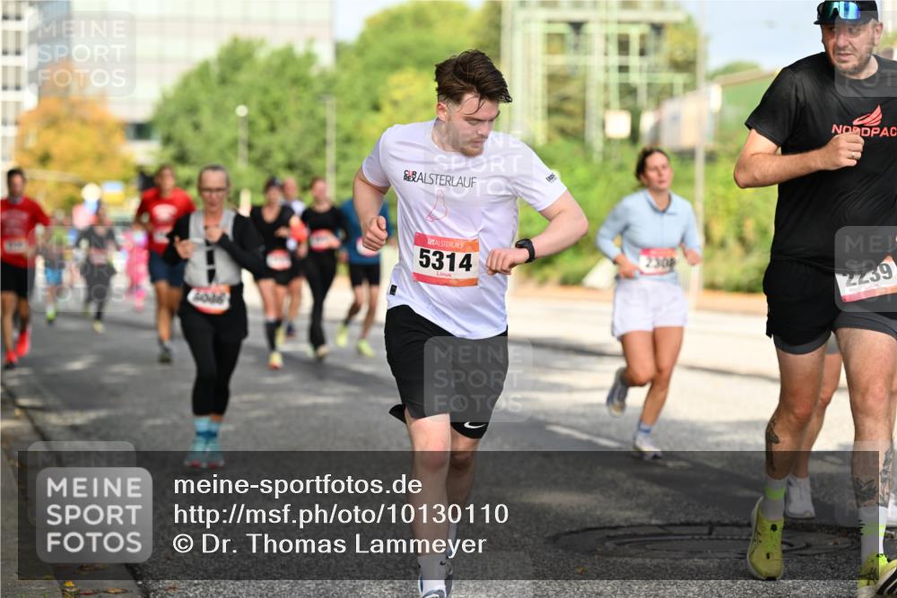 06.09.2026 - CURREX Alsterlauf Dr. Thomas Lammeyer http://msf.ph/oto/10130110 06.09.2026 09:52:17 Laufen 6046, 5314, 2239 meine-sportfotos.de