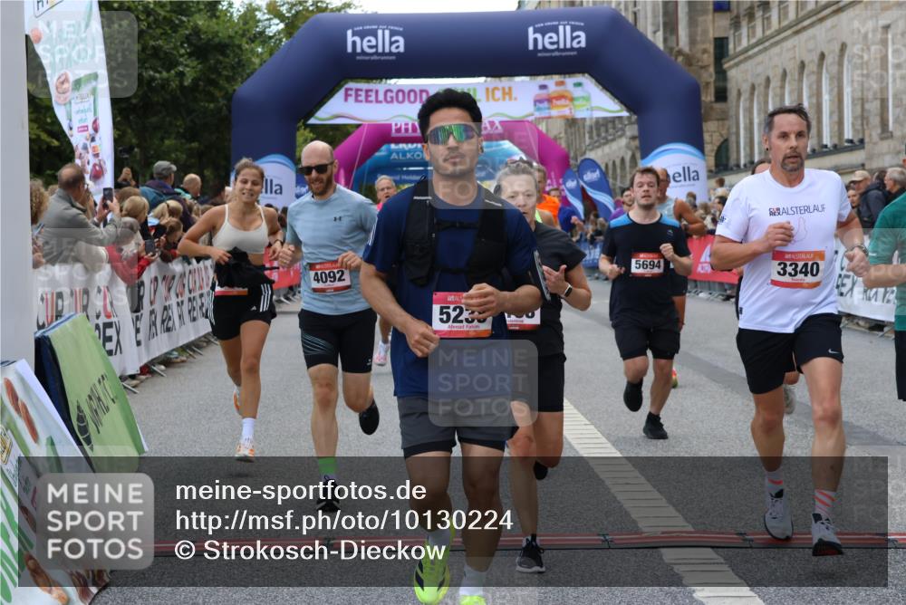 06.09.2026 - CURREX Alsterlauf Strokosch-Dieckow http://msf.ph/oto/10130224 06.09.2026 09:51:23 Ziel 2071, 2079, 2434, 2549, 2973, 2974, 3138, 3340, 3408, 3526, 3549, 3686, 3886, 4092, 4381, 4382, 4387, 4696, 4989, 5027, 5151, 5238, 5694, 5829, 5869, 5885, 6327, 6399, 8301 meine-sportfotos.de