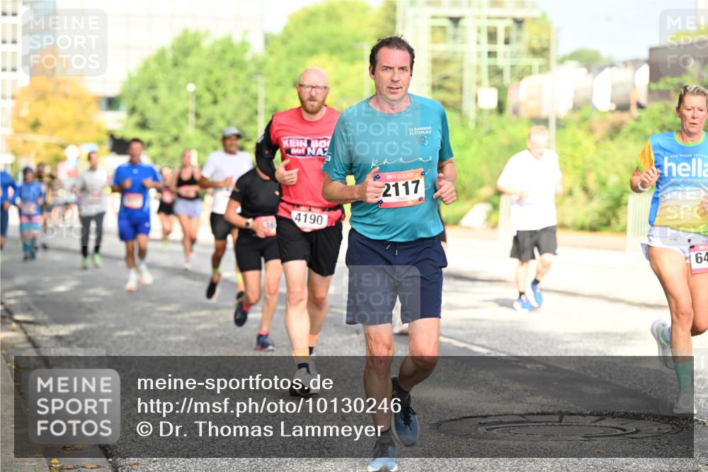 06.09.2026 - CURREX Alsterlauf Dr. Thomas Lammeyer http://msf.ph/oto/10130246 06.09.2026 09:52:30 Laufen 32, 4190, 2117, 64 meine-sportfotos.de