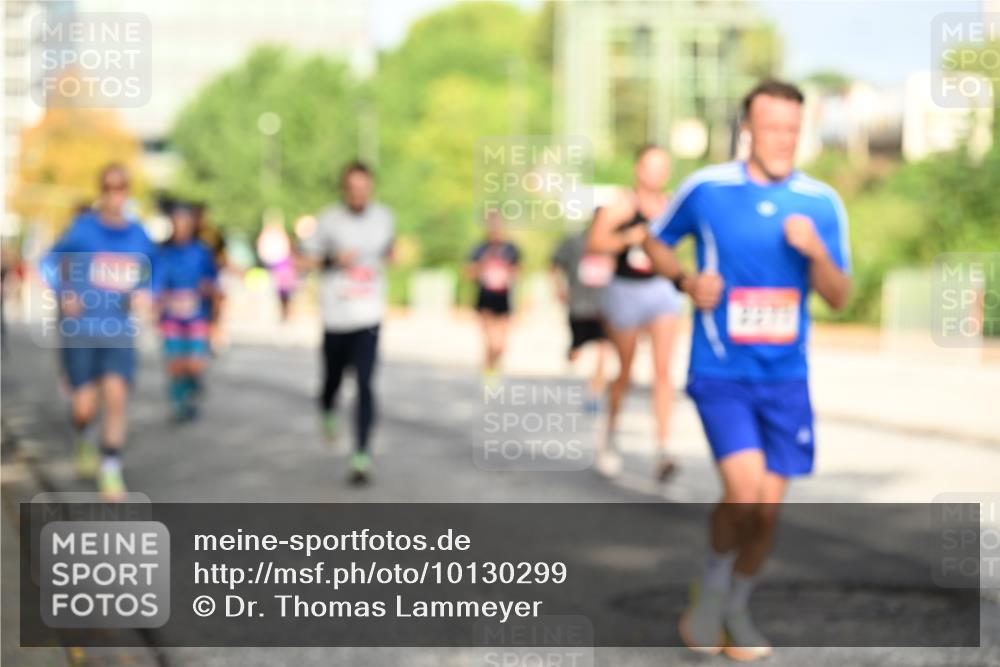 06.09.2026 - CURREX Alsterlauf Dr. Thomas Lammeyer http://msf.ph/oto/10130299 06.09.2026 09:52:35 Laufen  meine-sportfotos.de