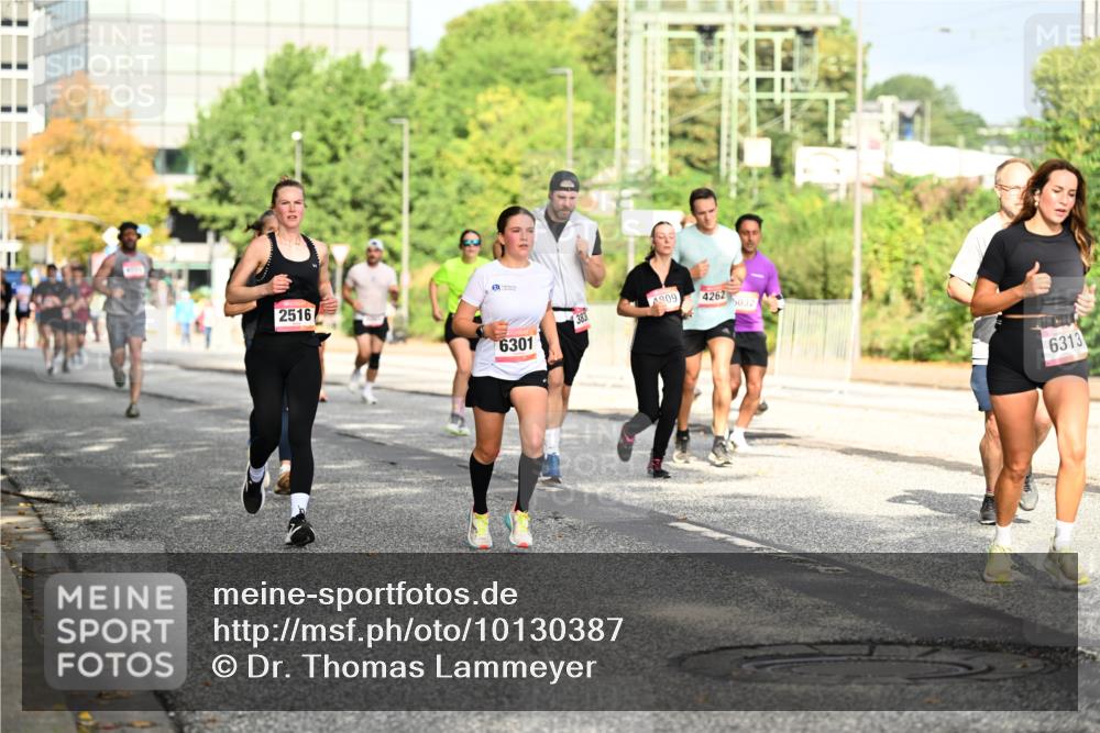 06.09.2026 - CURREX Alsterlauf Dr. Thomas Lammeyer http://msf.ph/oto/10130387 06.09.2026 09:52:44 Laufen 2516, 909, 4262, 383, 5032, 6301, 6313 meine-sportfotos.de