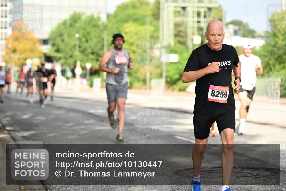 06.09.2026 - CURREX Alsterlauf Dr. Thomas Lammeyer http://msf.ph/oto/10130447 06.09.2026 09:52:49 Laufen 8259 meine-sportfotos.de