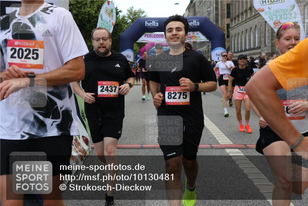 06.09.2026 - CURREX Alsterlauf Strokosch-Dieckow http://msf.ph/oto/10130481 06.09.2026 10:04:27 Ziel 2025, 2303, 2437, 2581, 3435, 3696, 3711, 3959, 3962, 4131, 4179, 4376, 4630, 4768, 4812, 5046, 5718, 5816, 6193 meine-sportfotos.de