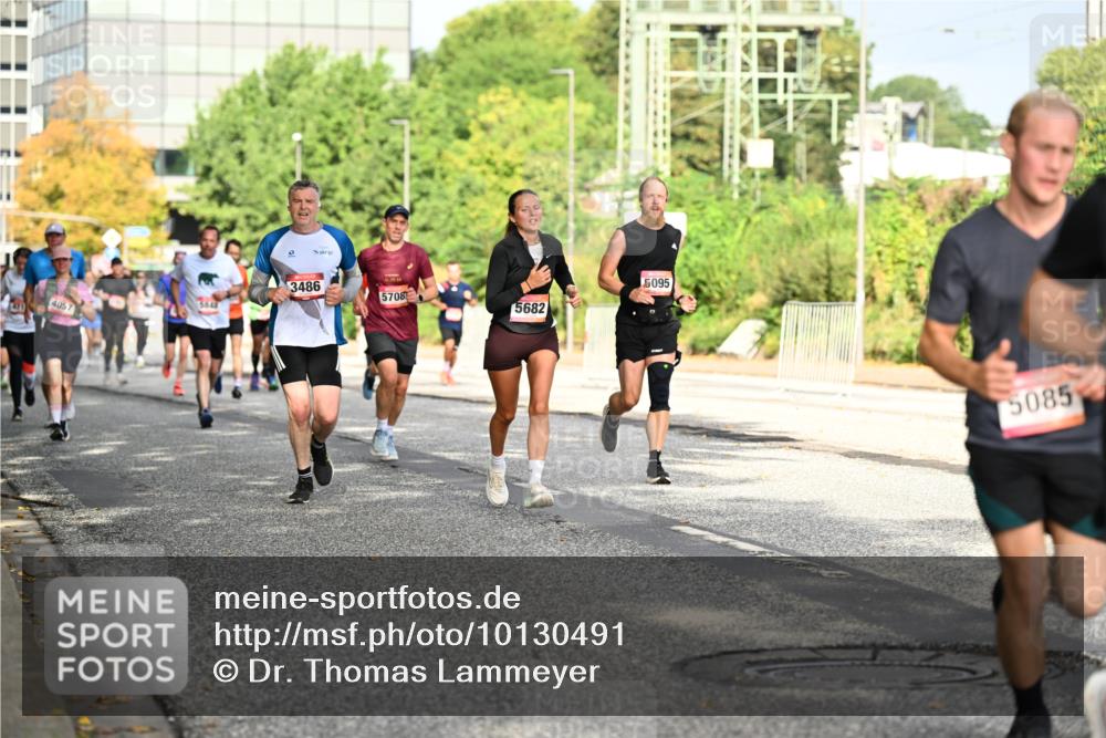 06.09.2026 - CURREX Alsterlauf Dr. Thomas Lammeyer http://msf.ph/oto/10130491 06.09.2026 09:52:57 Laufen 4057, 3486, 5708, 5682, 5095, 5085 meine-sportfotos.de