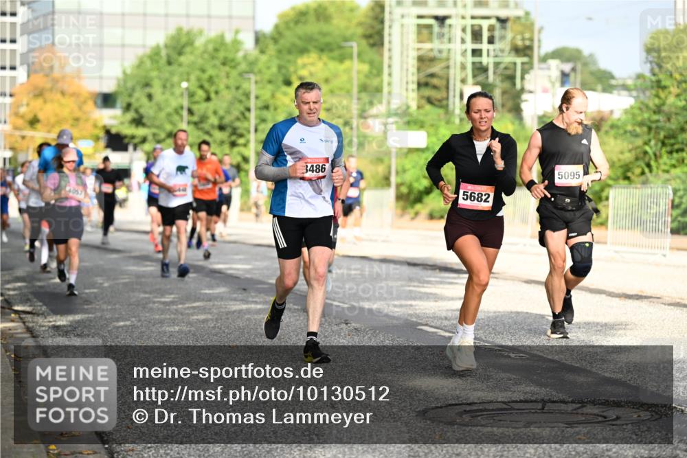 06.09.2026 - CURREX Alsterlauf Dr. Thomas Lammeyer http://msf.ph/oto/10130512 06.09.2026 09:52:59 Laufen 4057, 0, 3486, 5682, 5095 meine-sportfotos.de