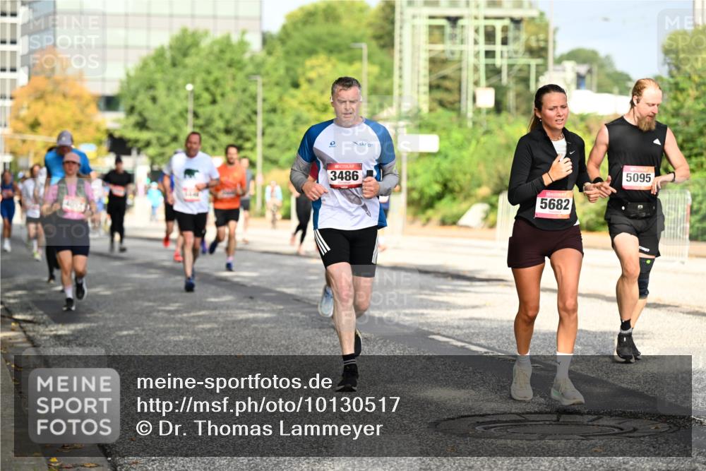 06.09.2026 - CURREX Alsterlauf Dr. Thomas Lammeyer http://msf.ph/oto/10130517 06.09.2026 09:52:59 Laufen 3486, 5682, 5095 meine-sportfotos.de