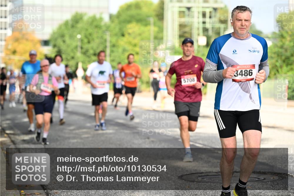 06.09.2026 - CURREX Alsterlauf Dr. Thomas Lammeyer http://msf.ph/oto/10130534 06.09.2026 09:53:01 Laufen 0, 5708, 3486 meine-sportfotos.de
