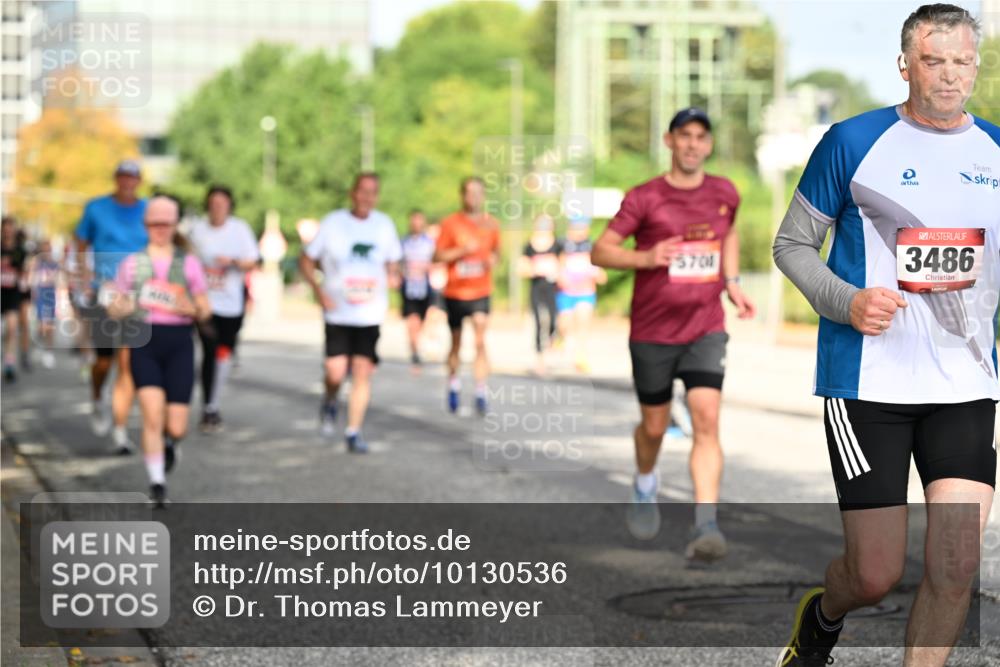 06.09.2026 - CURREX Alsterlauf Dr. Thomas Lammeyer http://msf.ph/oto/10130536 06.09.2026 09:53:01 Laufen 55701, 3486 meine-sportfotos.de