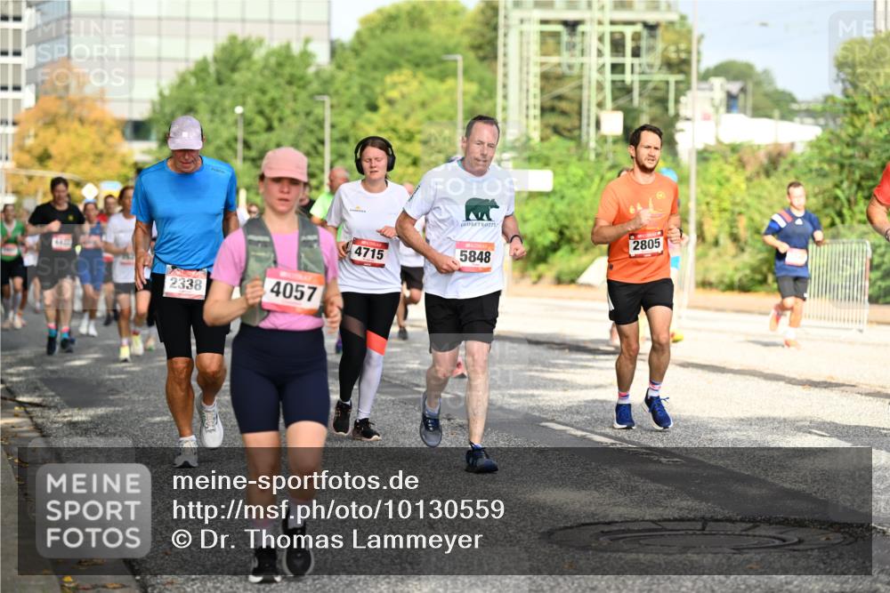 06.09.2026 - CURREX Alsterlauf Dr. Thomas Lammeyer http://msf.ph/oto/10130559 06.09.2026 09:53:03 Laufen 6622, 2338, 4057, 4715, 5848, 2805 meine-sportfotos.de