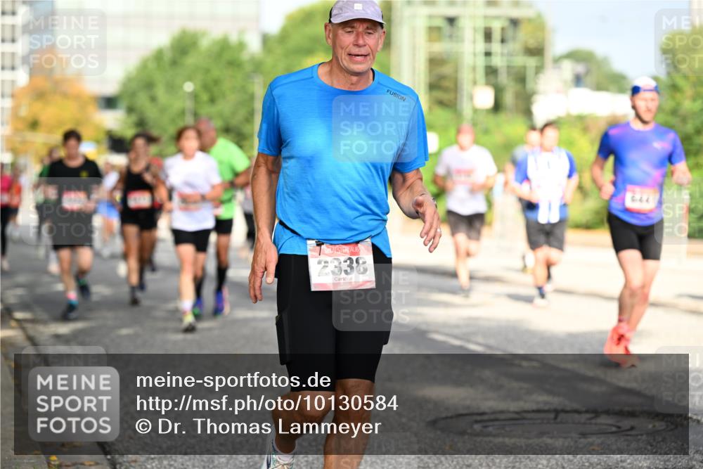 06.09.2026 - CURREX Alsterlauf Dr. Thomas Lammeyer http://msf.ph/oto/10130584 06.09.2026 09:53:06 Laufen 2338 meine-sportfotos.de