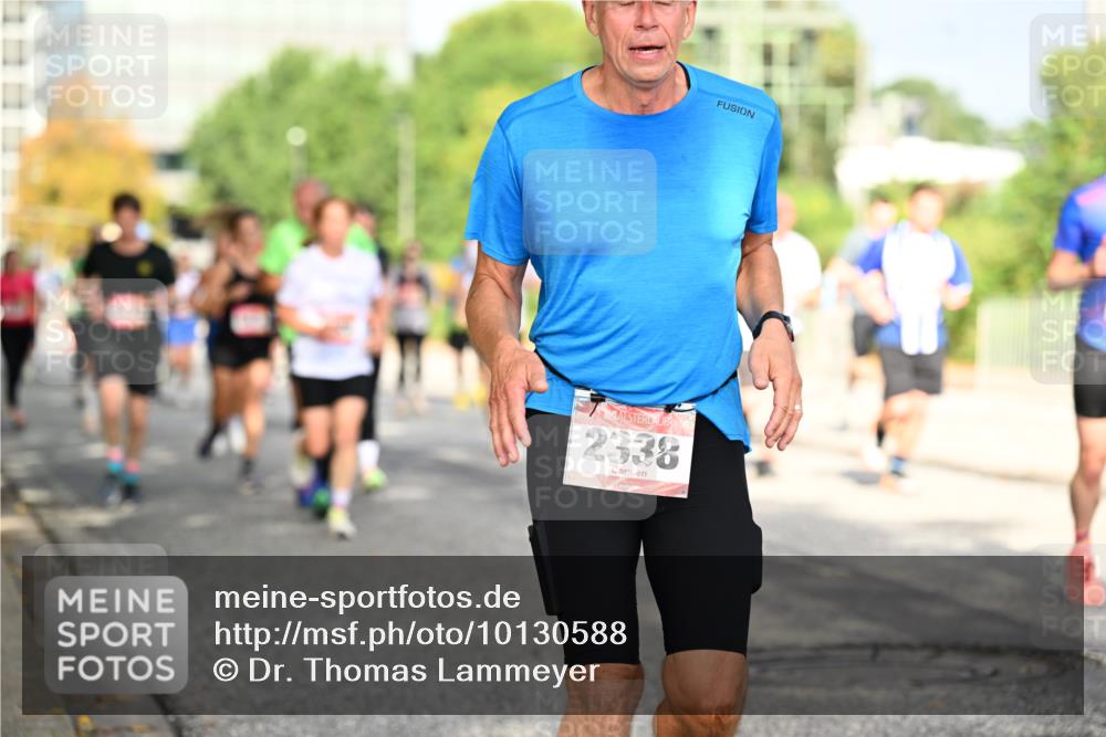 06.09.2026 - CURREX Alsterlauf Dr. Thomas Lammeyer http://msf.ph/oto/10130588 06.09.2026 09:53:06 Laufen 2338 meine-sportfotos.de