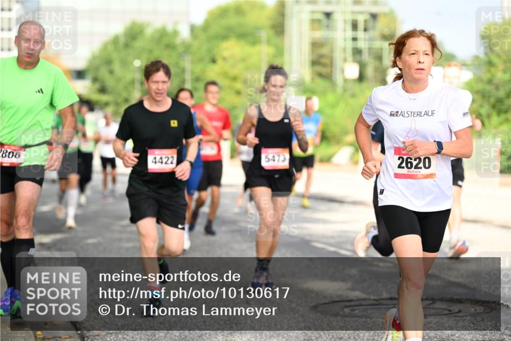 06.09.2026 - CURREX Alsterlauf Dr. Thomas Lammeyer http://msf.ph/oto/10130617 06.09.2026 09:53:09 Laufen 11, 11, 2806, 4422, 5473, 2620 meine-sportfotos.de