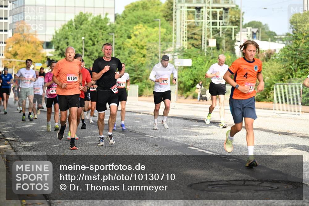 06.09.2026 - CURREX Alsterlauf Dr. Thomas Lammeyer http://msf.ph/oto/10130710 06.09.2026 09:53:18 Laufen 6164, 5313, 3312, 471, 5571, 457, 575, 5591 meine-sportfotos.de