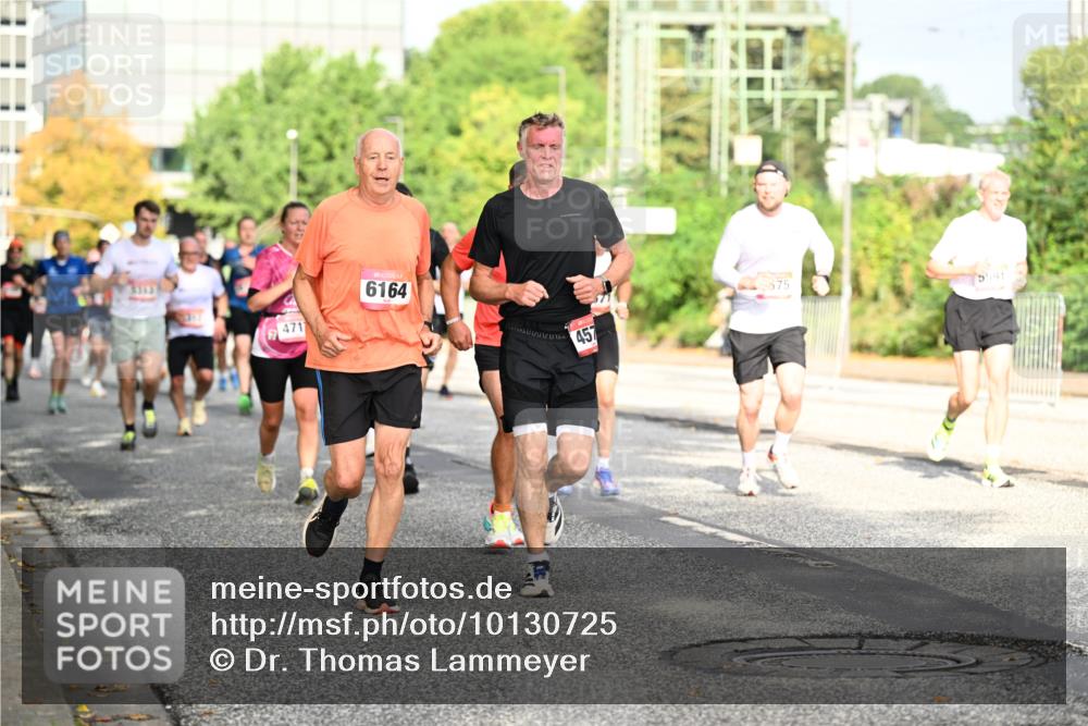 06.09.2026 - CURREX Alsterlauf Dr. Thomas Lammeyer http://msf.ph/oto/10130725 06.09.2026 09:53:20 Laufen 3313, 4711, 6164, 575, 5591, 457 meine-sportfotos.de