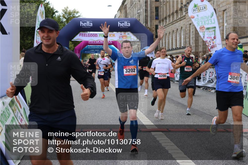 06.09.2026 - CURREX Alsterlauf Strokosch-Dieckow http://msf.ph/oto/10130758 06.09.2026 09:51:53 Ziel 2002, 2719, 3041, 3202, 3465, 4200, 4267, 4268, 4332, 4333, 4667, 4742, 4845, 5621, 5882, 6023 meine-sportfotos.de