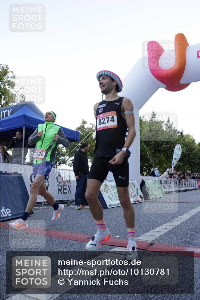 06.09.2026 - CURREX Alsterlauf Yannick Fuchs http://msf.ph/oto/10130781 06.09.2026 09:38:39 Ziel 2214, 2326, 3541, 3817, 5193, 5456, 5619, 6260, 6423, 8013, 8274 meine-sportfotos.de
