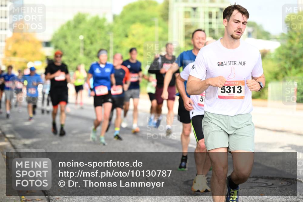 06.09.2026 - CURREX Alsterlauf Dr. Thomas Lammeyer http://msf.ph/oto/10130787 06.09.2026 09:53:26 Laufen 5, 5313 meine-sportfotos.de