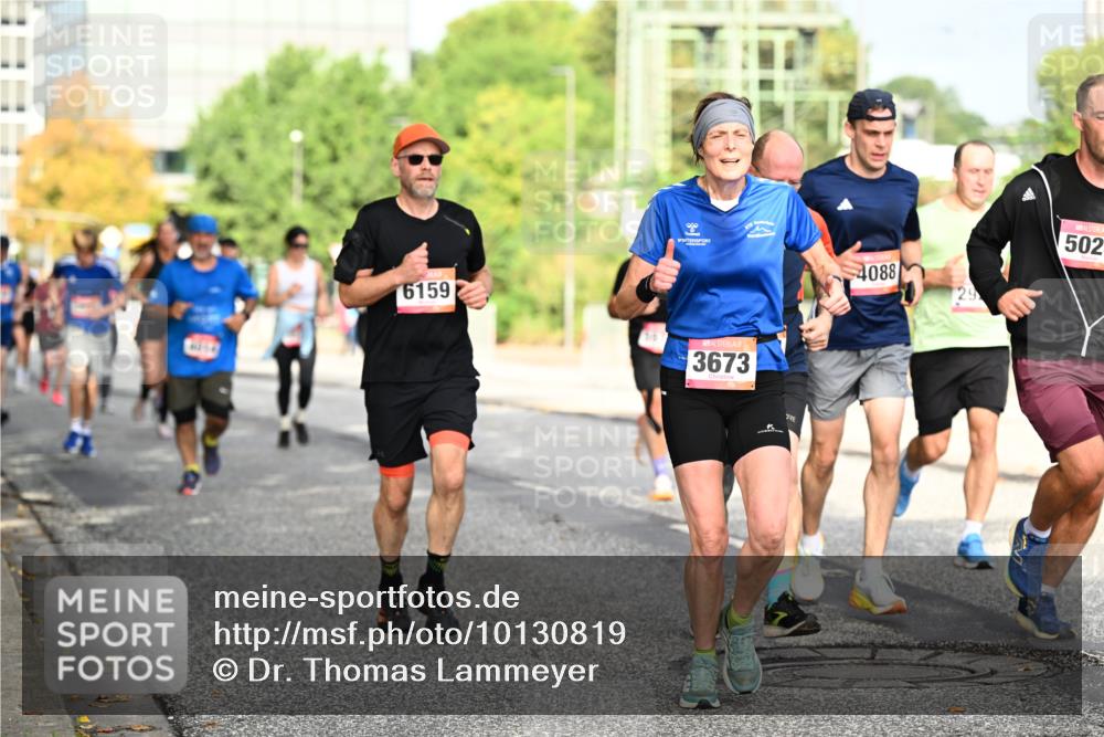 06.09.2026 - CURREX Alsterlauf Dr. Thomas Lammeyer http://msf.ph/oto/10130819 06.09.2026 09:53:28 Laufen 6159, 3673, 4088, 502 meine-sportfotos.de