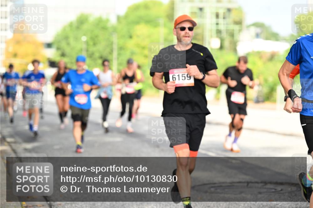 06.09.2026 - CURREX Alsterlauf Dr. Thomas Lammeyer http://msf.ph/oto/10130830 06.09.2026 09:53:29 Laufen 6159 meine-sportfotos.de