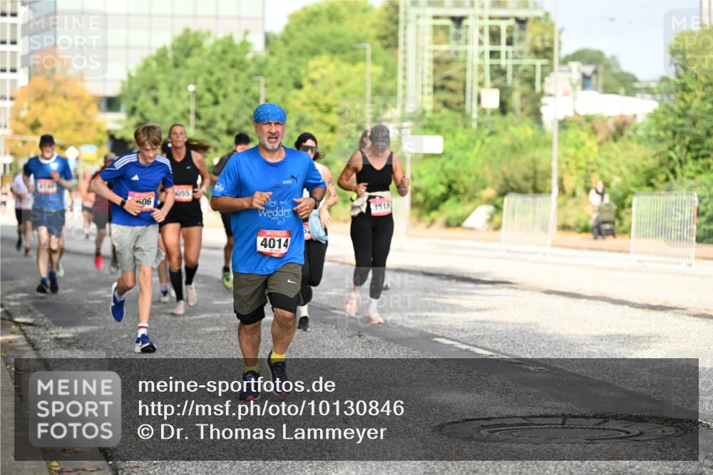 06.09.2026 - CURREX Alsterlauf Dr. Thomas Lammeyer http://msf.ph/oto/10130846 06.09.2026 09:53:31 Laufen 055, 06, 4014, 3519 meine-sportfotos.de