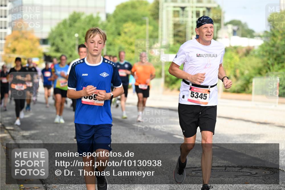 06.09.2026 - CURREX Alsterlauf Dr. Thomas Lammeyer http://msf.ph/oto/10130938 06.09.2026 09:53:43 Laufen 09, 5345 meine-sportfotos.de