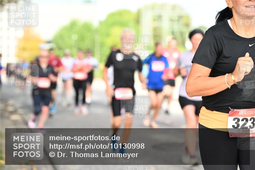 06.09.2026 - CURREX Alsterlauf Dr. Thomas Lammeyer http://msf.ph/oto/10130998 06.09.2026 09:53:50 Laufen 323 meine-sportfotos.de
