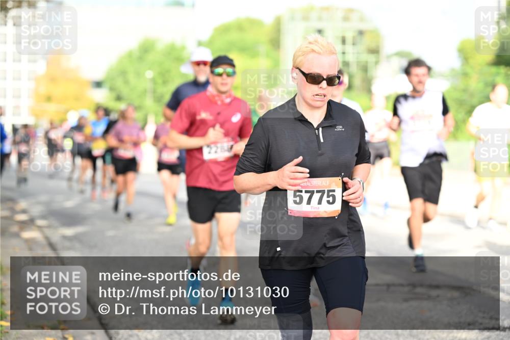 06.09.2026 - CURREX Alsterlauf Dr. Thomas Lammeyer http://msf.ph/oto/10131030 06.09.2026 09:53:53 Laufen 2289, 5775 meine-sportfotos.de