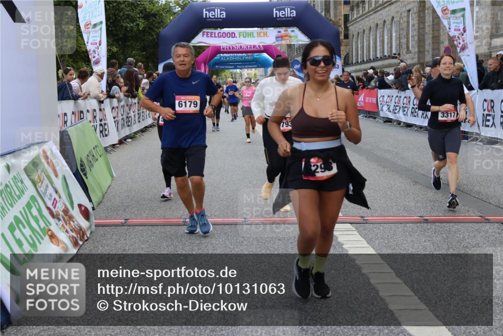 06.09.2026 - CURREX Alsterlauf Strokosch-Dieckow http://msf.ph/oto/10131063 06.09.2026 10:05:03 Ziel 2343, 2512, 2709, 3317, 3412, 3452, 3793, 3853, 3854, 3968, 4549, 5022, 5329, 5765, 6179, 6209, 6251, 6253, 6282, 8064, 8099, 8298 meine-sportfotos.de