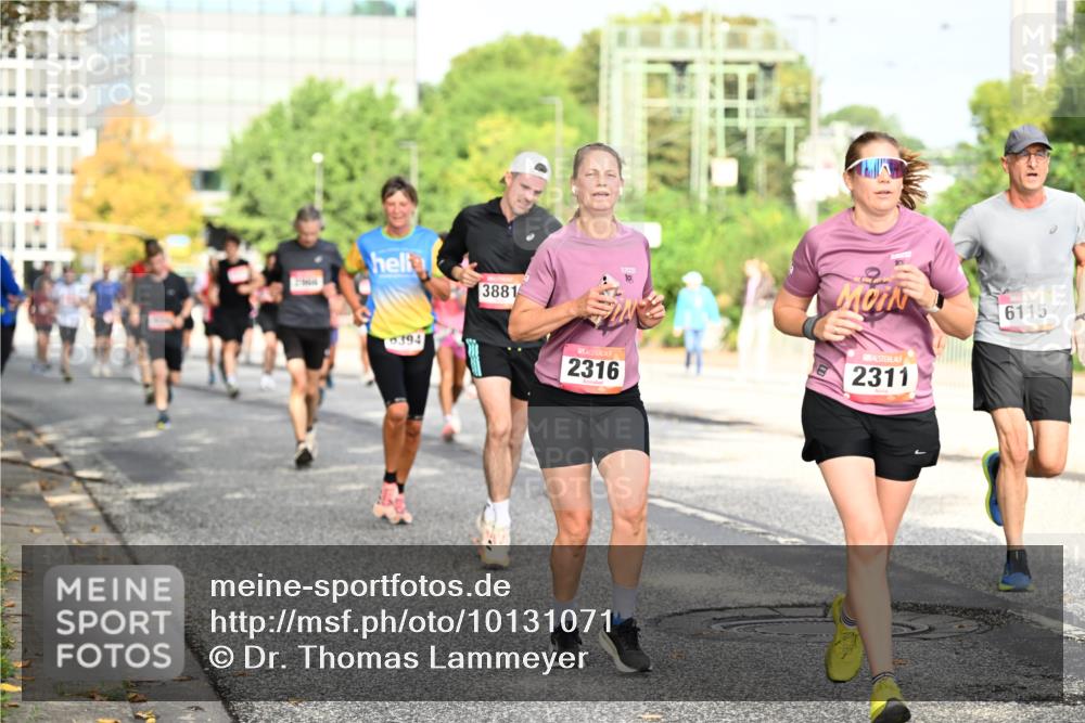 06.09.2026 - CURREX Alsterlauf Dr. Thomas Lammeyer http://msf.ph/oto/10131071 06.09.2026 09:53:57 Laufen 3881, 0394, 2316, 2311, 6115 meine-sportfotos.de