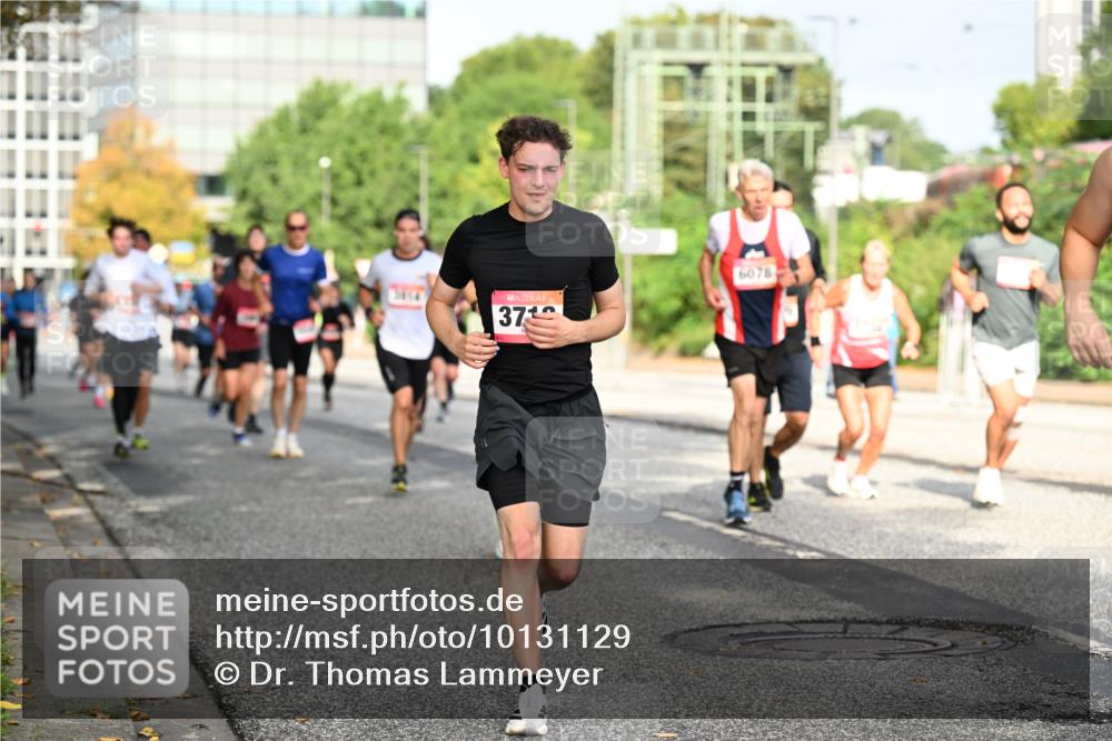 06.09.2026 - CURREX Alsterlauf Dr. Thomas Lammeyer http://msf.ph/oto/10131129 06.09.2026 09:54:06 Laufen 3614, 37, 6078 meine-sportfotos.de