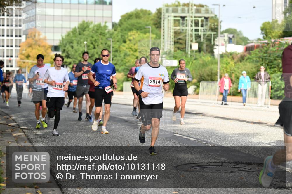 06.09.2026 - CURREX Alsterlauf Dr. Thomas Lammeyer http://msf.ph/oto/10131148 06.09.2026 09:54:08 Laufen 6318, 5978, 823, 604, 3914, 3514 meine-sportfotos.de