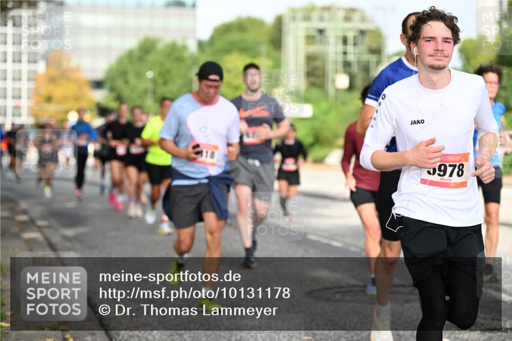 06.09.2026 - CURREX Alsterlauf Dr. Thomas Lammeyer http://msf.ph/oto/10131178 06.09.2026 09:54:11 Laufen 18, 978 meine-sportfotos.de