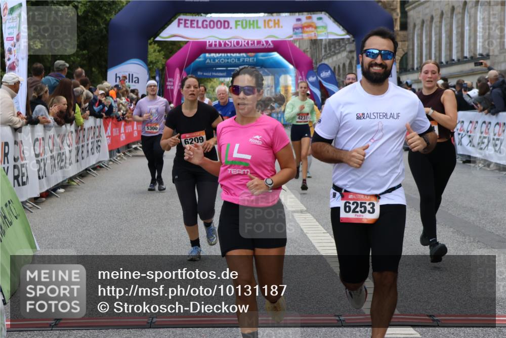 06.09.2026 - CURREX Alsterlauf Strokosch-Dieckow http://msf.ph/oto/10131187 06.09.2026 10:05:07 Ziel 2709, 3317, 3793, 3853, 3854, 3968, 4230, 4231, 4549, 4565, 4994, 5044, 5300, 5329, 5765, 6110, 6179, 6209, 6251, 6253, 8064, 8099, 8298 meine-sportfotos.de