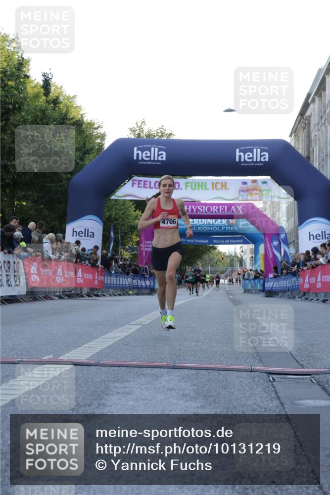 06.09.2026 - CURREX Alsterlauf Yannick Fuchs http://msf.ph/oto/10131219 06.09.2026 09:39:04 Ziel 2379, 2784, 4164, 4706, 5161, 5333, 5692, 5830, 6370 meine-sportfotos.de