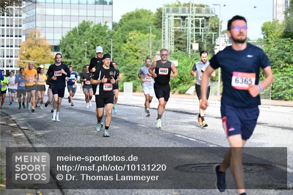 06.09.2026 - CURREX Alsterlauf Dr. Thomas Lammeyer http://msf.ph/oto/10131220 06.09.2026 09:54:21 Laufen 3075, 4859, 6227, 8308, 2663, 3369, 3442, 4682, 5, 6365 meine-sportfotos.de
