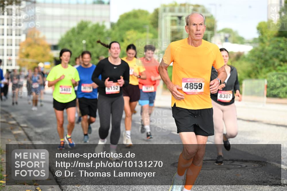 06.09.2026 - CURREX Alsterlauf Dr. Thomas Lammeyer http://msf.ph/oto/10131270 06.09.2026 09:54:28 Laufen 3403, 8152, 4859, 8307 meine-sportfotos.de
