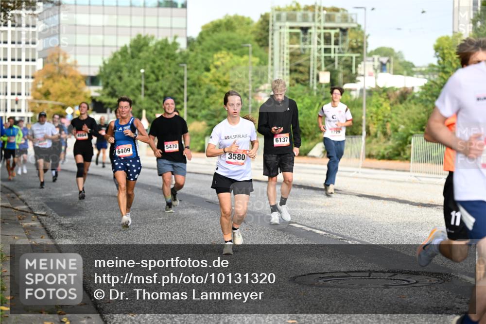 06.09.2026 - CURREX Alsterlauf Dr. Thomas Lammeyer http://msf.ph/oto/10131320 06.09.2026 09:54:33 Laufen 4864, 6409, 5470, 3580, 6137 meine-sportfotos.de